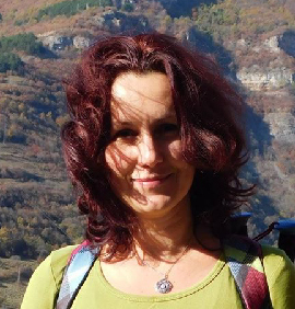 Elena_Kocheva_Malki_hora_golemi_mechti_1